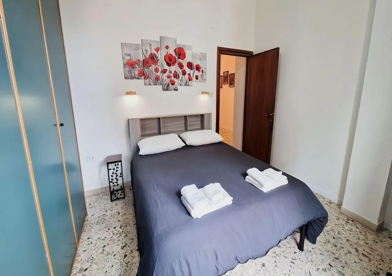 Appartamento Con Terrazza Privata Nel Cuore Di Siena