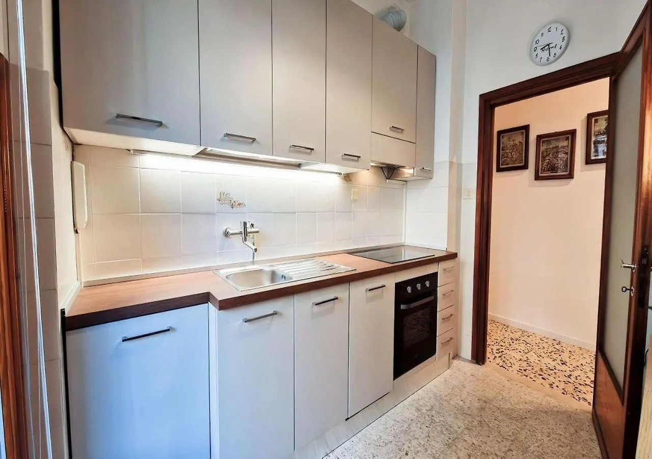 Appartamento Con Terrazza Privata Nel Cuore Di Siena